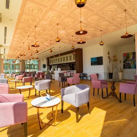 Royal Atlantis & 酒店