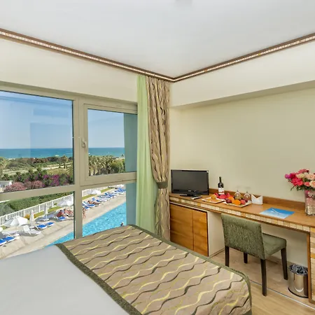 Royal Atlantis & 酒店