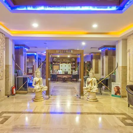 Royal Atlantis & Отель