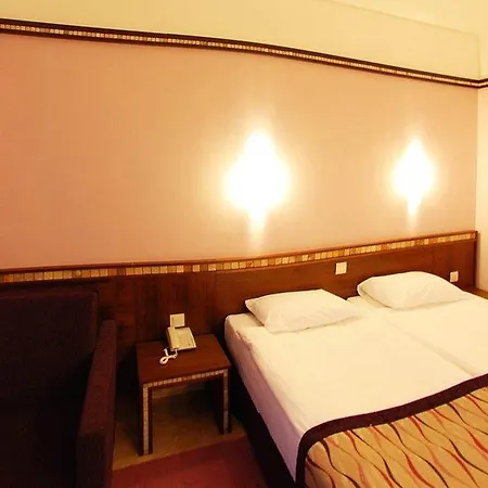 Otel Royal Atlantis & 5*