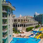 Royal Atlantis & 5* 시데